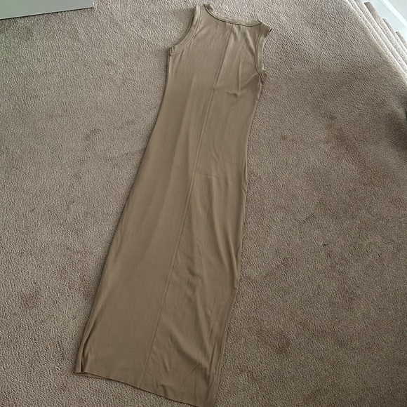 Jluxlabel | Midi Dress - Picture 4 of 4